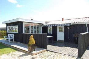 Holiday Home close to the beach Enghusvej 098538